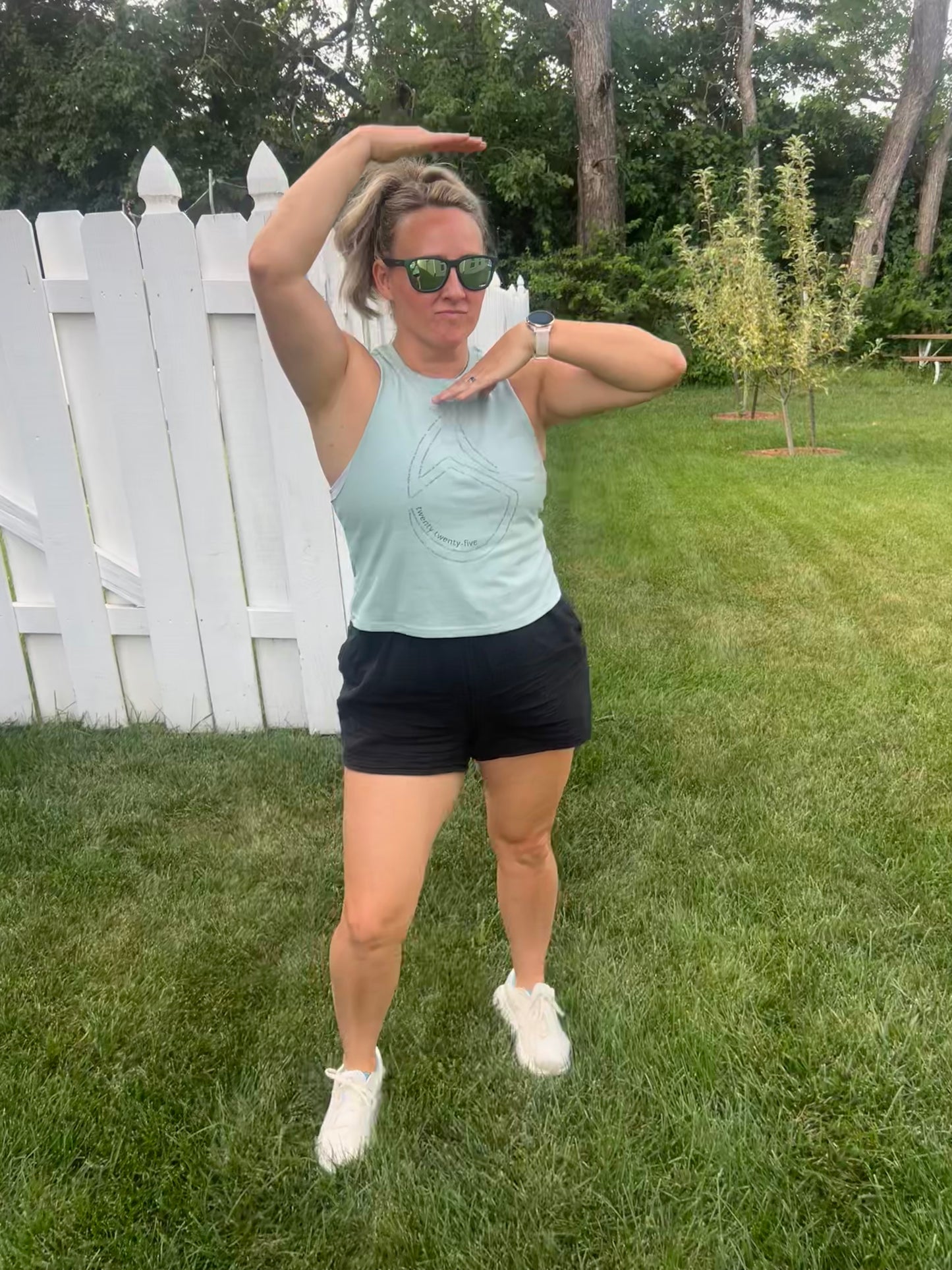 It's a Vibe SLAMiversary Crop *Extras*